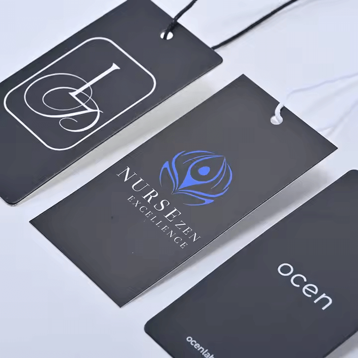 alo yoga hangtag​