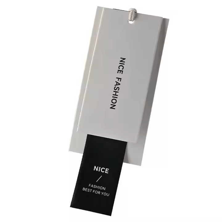 clothing hangtags​